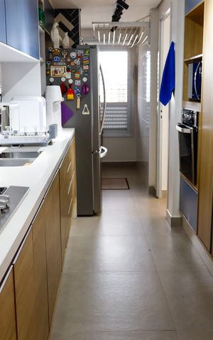 Apartamento à venda com 113m², 3 quartos e 2 vagas Apartamento à venda com 113m², 3 quartos e 2 vagasCozinha