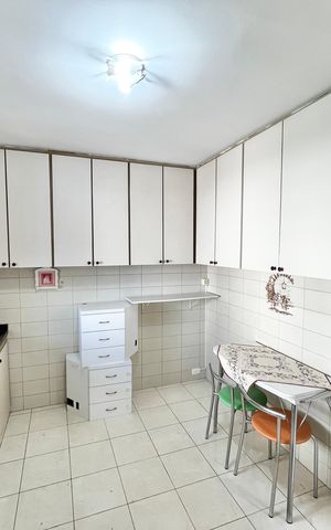Apartamento à venda com 68m², 2 quartos e 2 vagas Apartamento à venda com 68m², 2 quartos e 2 vagasCozinha
