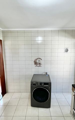 Apartamento à venda com 68m², 2 quartos e 2 vagas Apartamento à venda com 68m², 2 quartos e 2 vagasCozinha