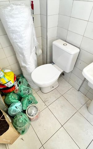 Apartamento à venda com 68m², 2 quartos e 2 vagas Apartamento à venda com 68m², 2 quartos e 2 vagasÁrea de Serviço