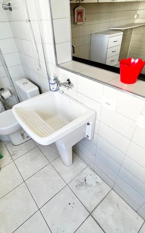 Apartamento à venda com 68m², 2 quartos e 2 vagas Apartamento à venda com 68m², 2 quartos e 2 vagasÁrea de Serviço