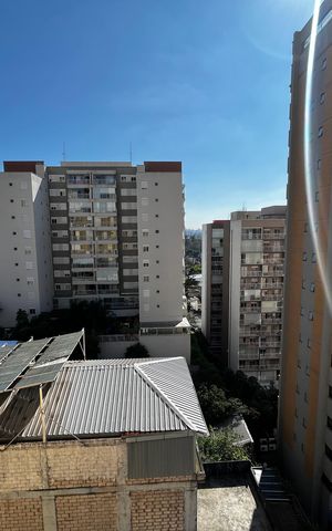 Apartamento à venda com 68m², 2 quartos e 2 vagas Apartamento à venda com 68m², 2 quartos e 2 vagasQuarto 1 Vista