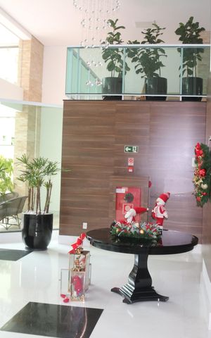 Apartamento à venda com 244m², 3 quartos e 4 vagasHall social