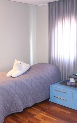 Apartamento à venda com 244m², 3 quartos e 4 vagasSuíte 2