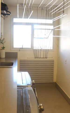 Apartamento à venda com 244m², 3 quartos e 4 vagasÁrea de Serviço