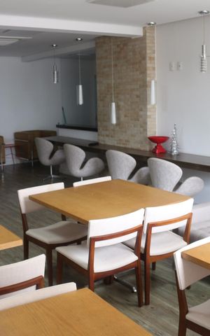 Apartamento à venda com 244m², 3 quartos e 4 vagasÁrea comum - Salão de festas