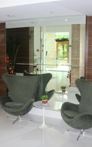 Apartamento à venda com 244m², 3 quartos e 4 vagasHall social