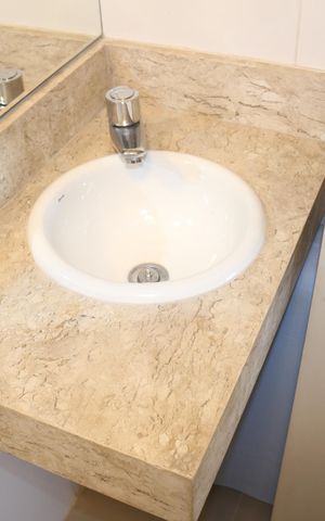 Apartamento à venda com 244m², 3 quartos e 4 vagasBanheiro