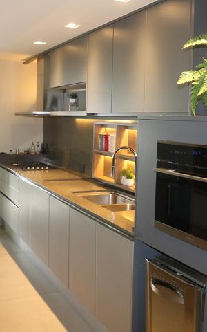 Apartamento à venda com 244m², 3 quartos e 4 vagasCozinha