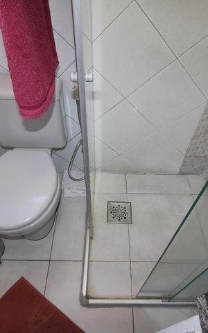 Apartamento à venda com 105m², 2 quartos e 2 vagasQuarto 2 - Banheiro