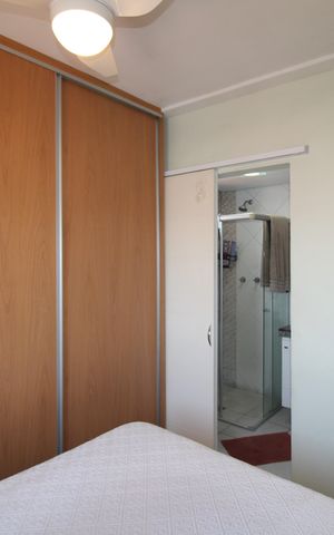 Apartamento à venda com 105m², 2 quartos e 2 vagasQuarto 2