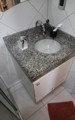 Apartamento à venda com 105m², 2 quartos e 2 vagasBanheiro
