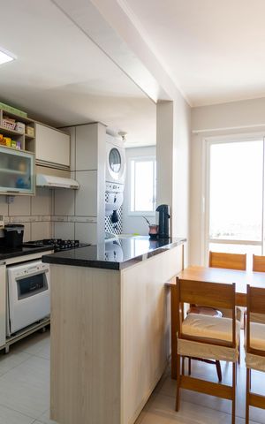 Apartamento à venda com 55m², 2 quartos e 1 vaga Apartamento à venda com 55m², 2 quartos e 1 vagaCozinha