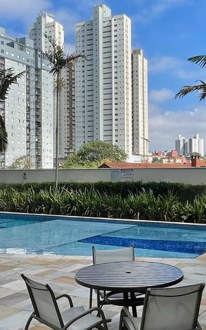 Apartamento à venda com 65m², 2 quartos e 1 vaga Apartamento à venda com 65m², 2 quartos e 1 vagaPiscina