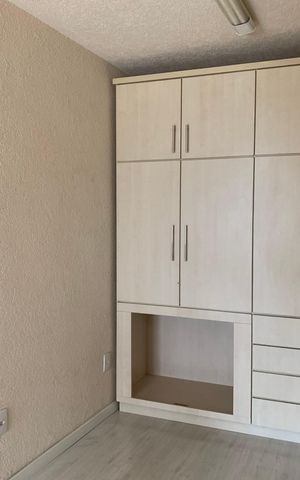 Casa à venda com 350m², 5 quartos e 8 vagasSuíte 2