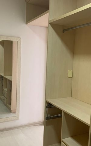 Casa à venda com 350m², 5 quartos e 8 vagasCloset da suíte