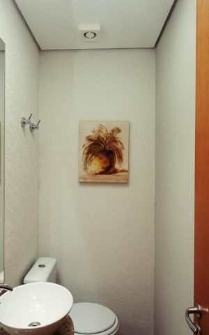Apartamento à venda com 96m², 2 quartos e 2 vagasLavabo