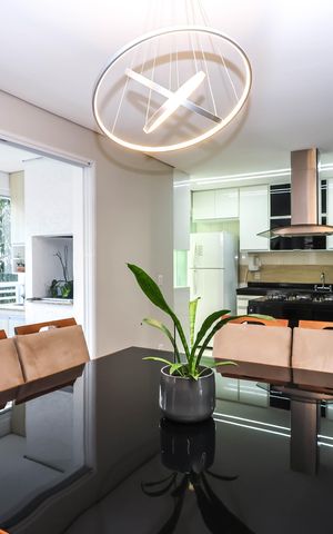 Apartamento à venda com 96m², 2 quartos e 2 vagasCozinha