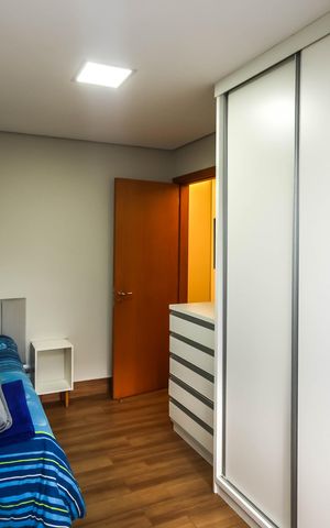 Apartamento à venda com 96m², 2 quartos e 2 vagasQuarto 2