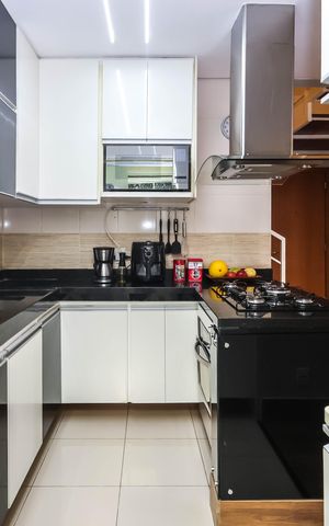 Apartamento à venda com 96m², 2 quartos e 2 vagasCozinha
