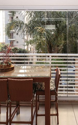 Apartamento à venda com 96m², 2 quartos e 2 vagasVaranda