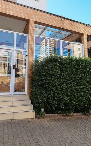 Apartamento à venda com 96m², 2 quartos e 2 vagasFachada