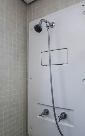 Apartamento à venda com 96m², 2 quartos e 2 vagasBanheiro social