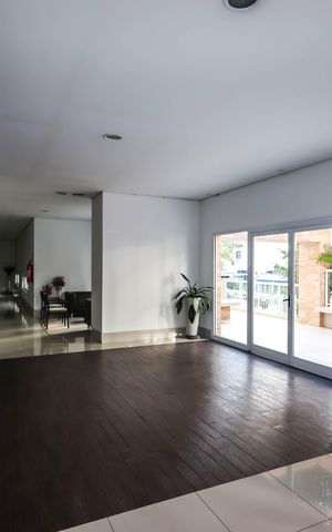 Apartamento à venda com 96m², 2 quartos e 2 vagasHall de entrada
