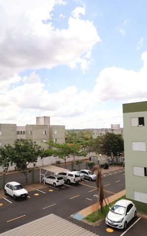 Apartamento para alugar com 55m², 2 quartos e 1 vagaVista