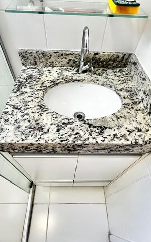 Apartamento à venda com 50m², 2 quartos e sem vaga Apartamento à venda com 50m², 2 quartos e sem vagaBanheiro