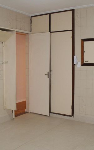 Apartamento para alugar com 147m², 3 quartos e 1 vagaCozinha