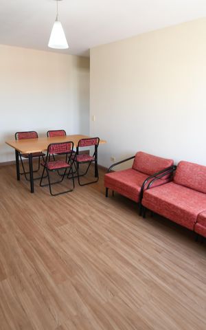 Apartamento à venda com 70m², 1 quarto e 1 vagaSala