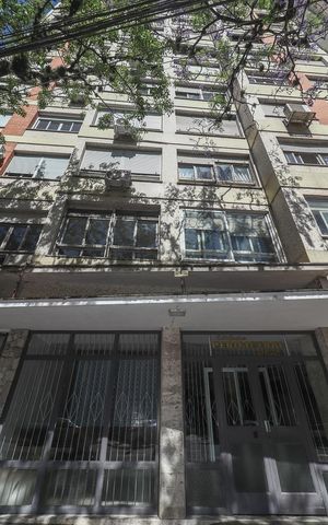 Apartamento à venda com 95m², 2 quartos e sem vagaFachada