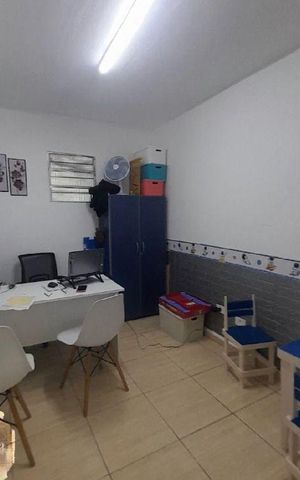 Casa à venda com 200m², 3 quartos e 2 vagas