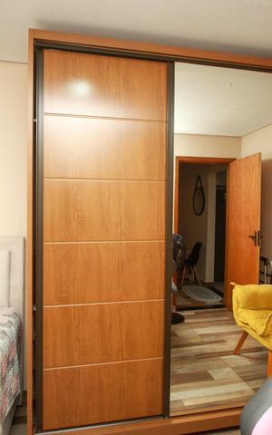 Casa à venda com 168m², 2 quartos e 2 vagas Casa à venda com 168m², 2 quartos e 2 vagasQuarto 1