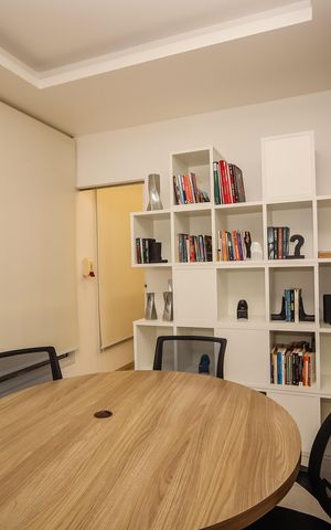Apartamento para alugar com 85m², 2 quartos e 1 vaga Apartamento para alugar com 85m², 2 quartos e 1 vagaCoworking