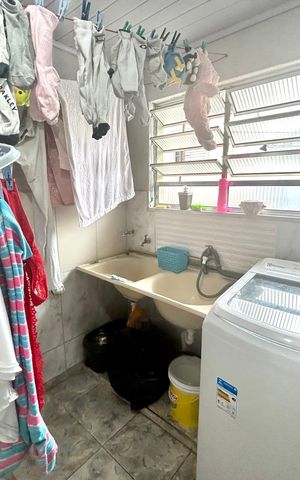 Casa à venda com 200m², 3 quartos e 3 vagas Casa à venda com 200m², 3 quartos e 3 vagasÁrea de Serviço