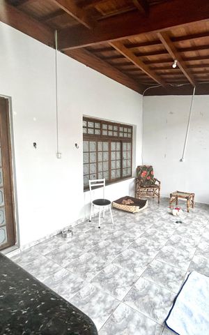 Casa à venda com 200m², 3 quartos e 3 vagas Casa à venda com 200m², 3 quartos e 3 vagasVaranda gourmet