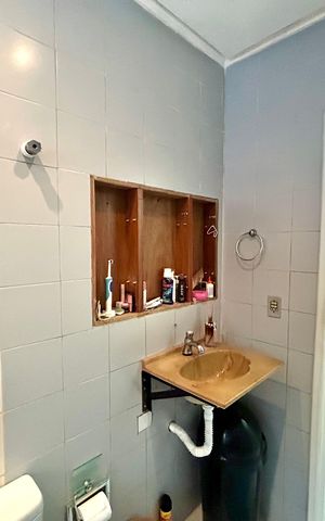 Casa à venda com 200m², 3 quartos e 3 vagas Casa à venda com 200m², 3 quartos e 3 vagasBanheiro da Suíte