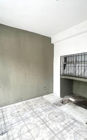 Casa à venda com 200m², 3 quartos e 3 vagas Casa à venda com 200m², 3 quartos e 3 vagasGaragem
