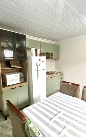 Casa à venda com 200m², 3 quartos e 3 vagas Casa à venda com 200m², 3 quartos e 3 vagasCozinha