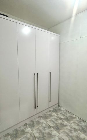 Casa à venda com 200m², 3 quartos e 3 vagas Casa à venda com 200m², 3 quartos e 3 vagasQuarto 1