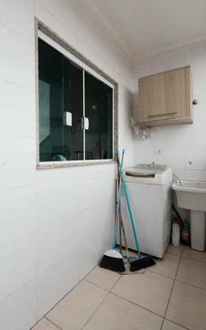 Casa à venda com 110m², 3 quartos e 2 vagasÁrea de Serviço