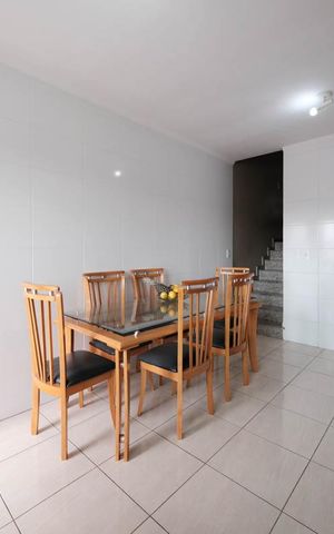 Casa à venda com 110m², 3 quartos e 2 vagasCozinha
