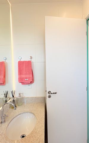 Apartamento à venda com 72m², 3 quartos e 1 vagaBanheiro da Suíte