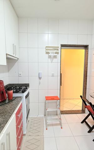 Apartamento à venda com 78m², 2 quartos e 2 vagasCozinha