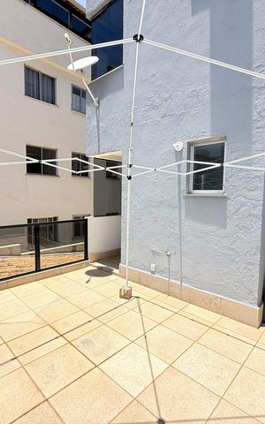 Apartamento à venda com 78m², 2 quartos e 2 vagasVaranda quarto 2