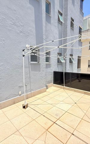 Apartamento à venda com 78m², 2 quartos e 2 vagasVaranda quarto 2