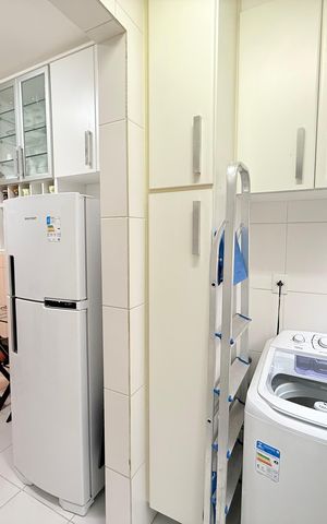 Apartamento à venda com 78m², 2 quartos e 2 vagasÁrea de serviço 