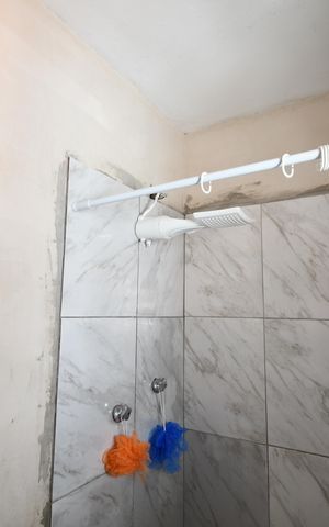 Casa à venda com 229m², 3 quartos e 2 vagasBanheiro Suíte - Casa 2